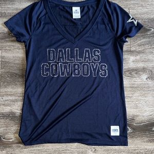 Pink dallas cowboys shirt size small